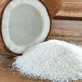 White dehydrated coconut powder