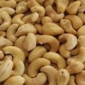 Curve Black & Dark Brown sw180 cashew nuts
