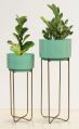 Metal Planter Set With Stand