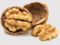 Organic walnut kernels