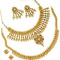 Diamond Gold Necklace Set - 04